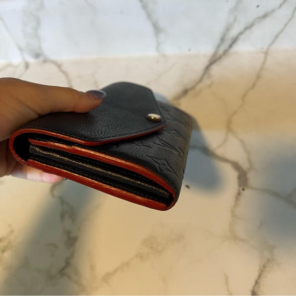 Louis Vuitton Sarah Wallet Empreinte - Picture 7 of 9